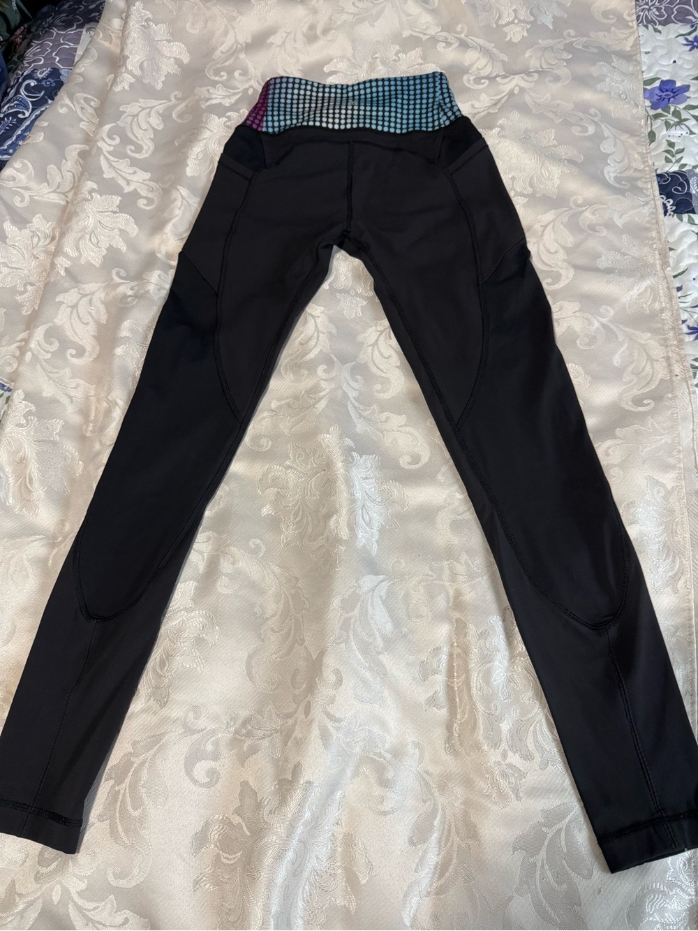 Lululemon Pixel Dot Speed Up Tights Side Pockets Ombre Waist Size 4 - Picture 6 of 10